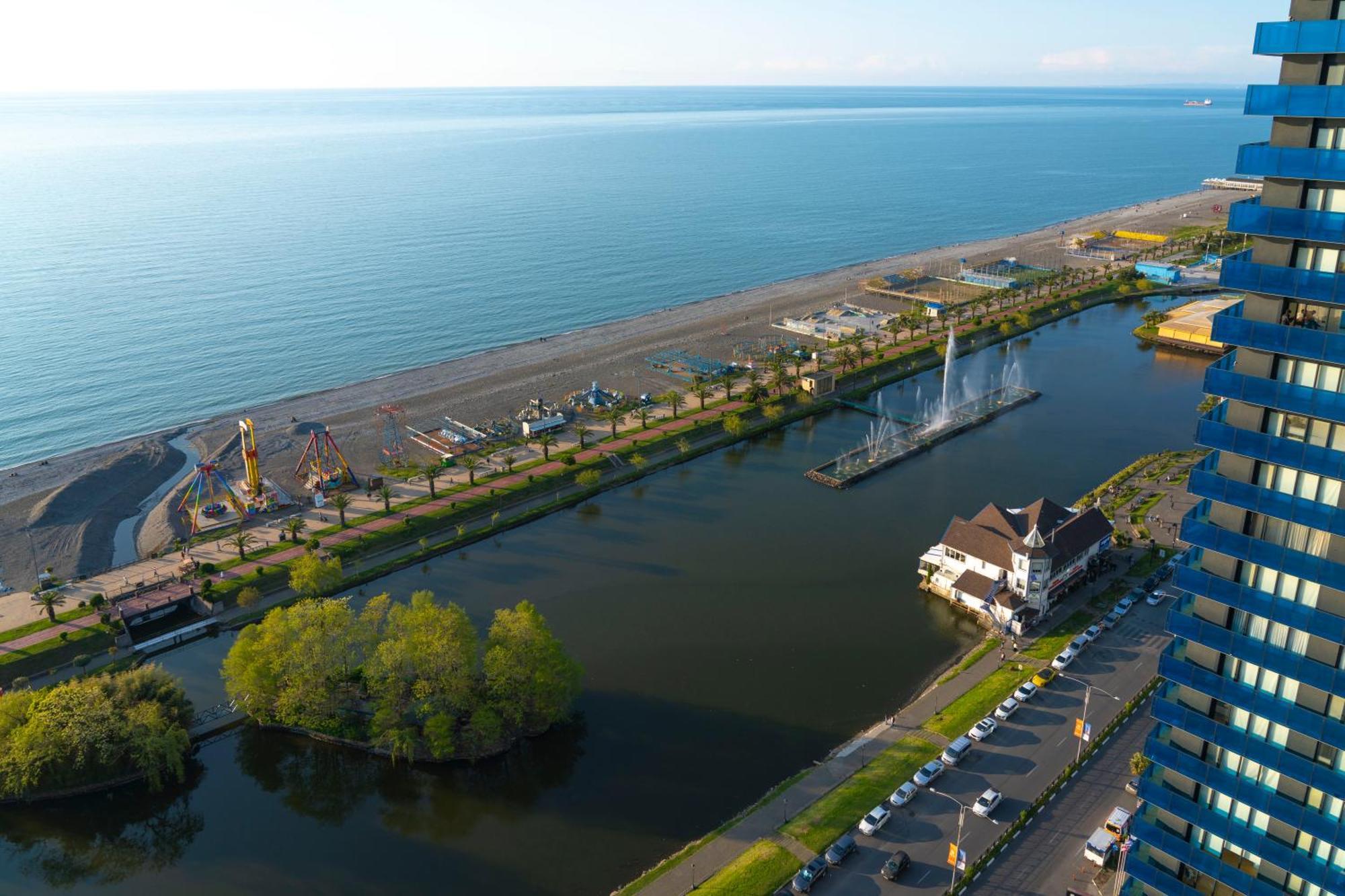 باتومي Seaside Resort In New Orbi Twins المظهر الخارجي الصورة
