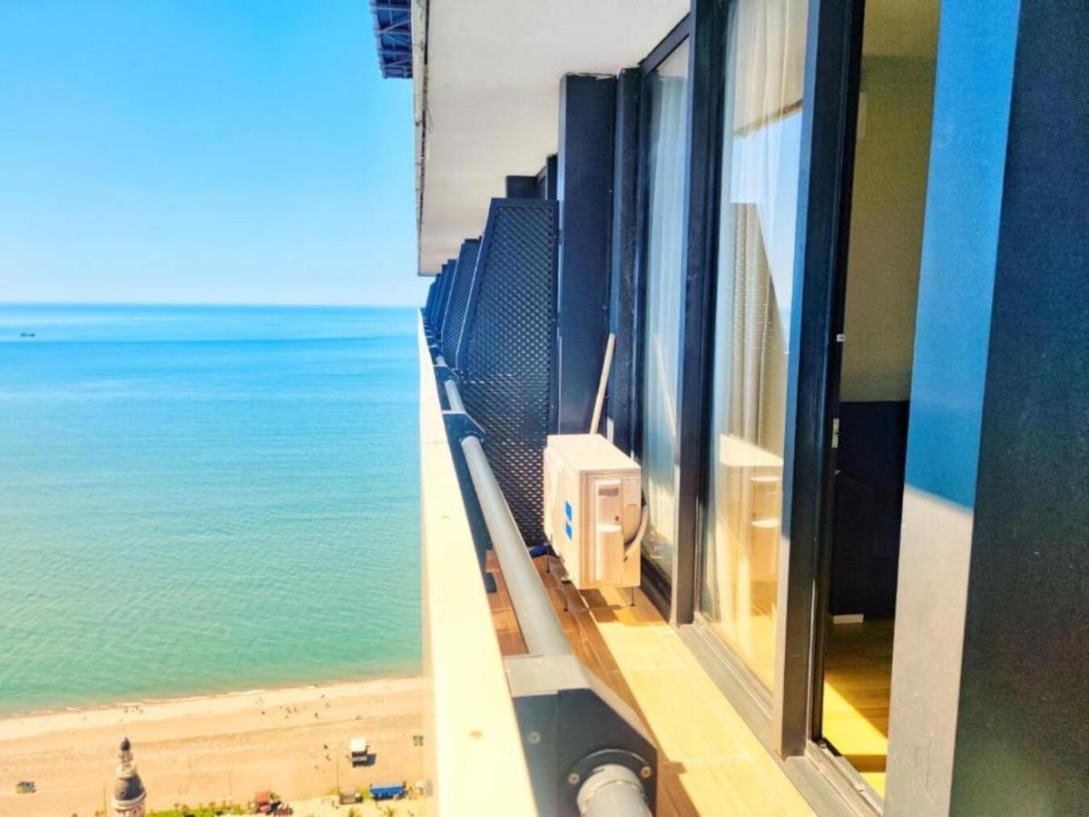 باتومي Seaside Resort In New Orbi Twins المظهر الخارجي الصورة